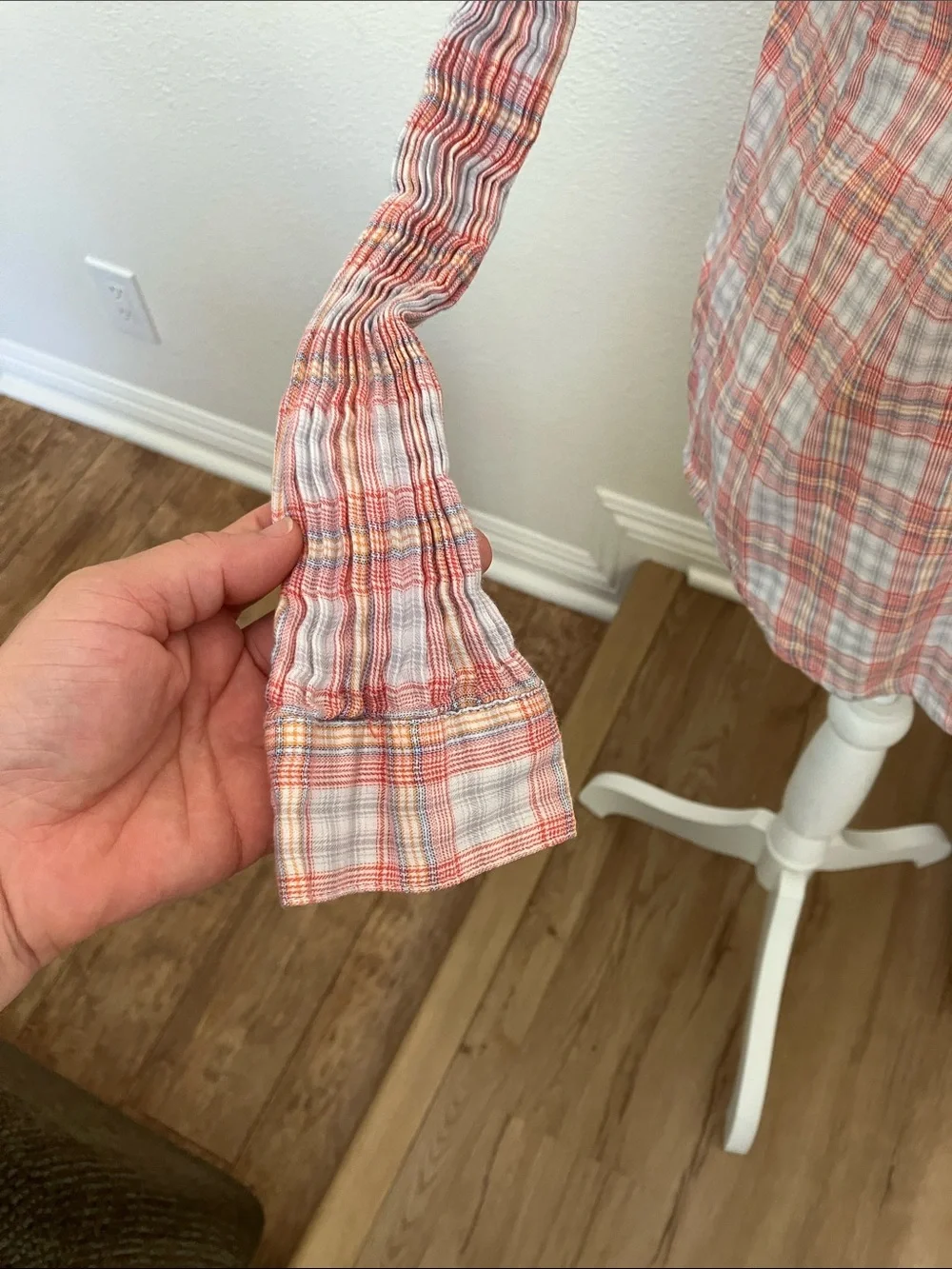 Y2k Liz Claiborne Women’s Coral and White Plaid Button-Down Shirt